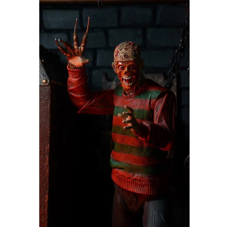 A Nightmare On Elm Street Ultimate Freddy Krueger Figure image 08