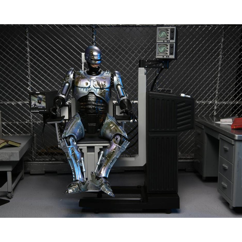 RoboCop Ultimate Battle Damaged RoboCop with Chair image 2
