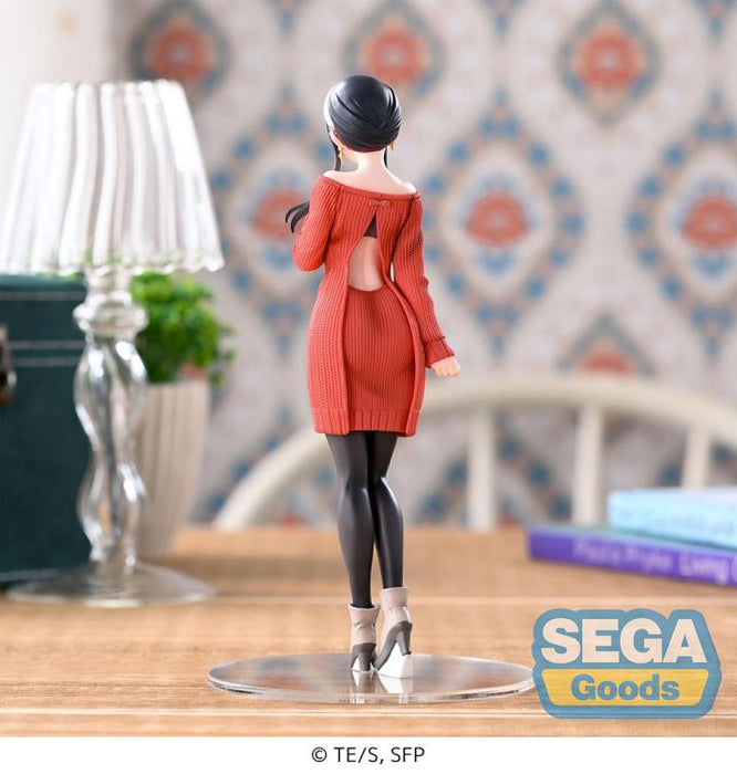 Spy x Family Yor Forger (Plain Clothes) Premium Figure image 3