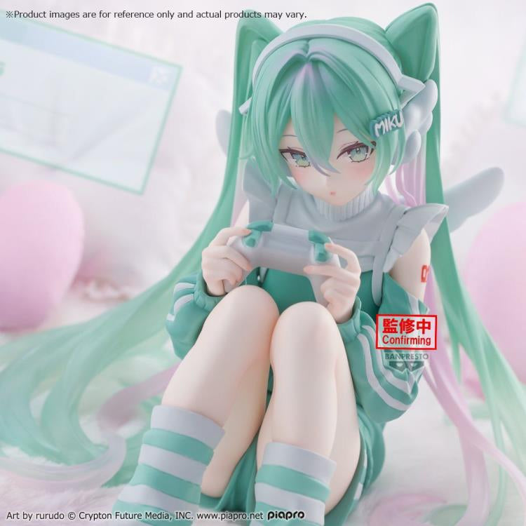 Vocaloid Holiday Memories Hatsune Miku (Game) Figure image 3
